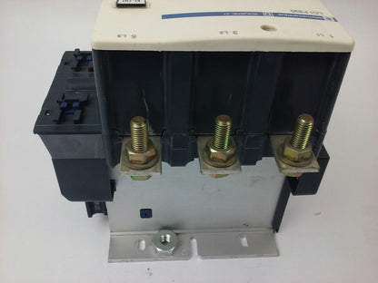 TELEMECANIQUE LC1F330 CONTACTOR,3PH,600VAC, 370A, 250HP, 120/127V 40/400HZ COIL