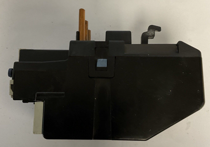 TELEMECANIQUE LR2 D3322 THERMAL OVERLOAD RELAY 10A 6KV