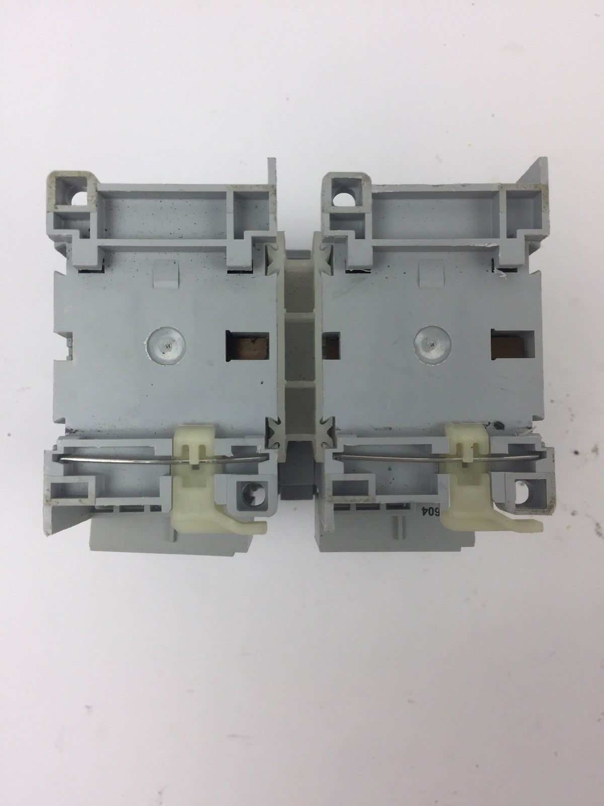 ALLEN BRADLEY 104-C09UDJ22 REVERSING CONTACTOR 2 100-S & 2 100-FSD250 COIL 24VDC