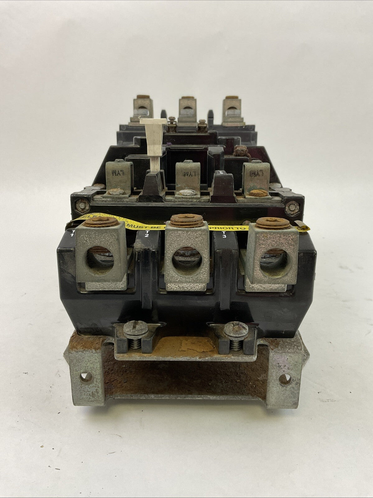 ALLEN BRADLEY 509-EOD SIZE 4 STARTER SER A 135A 600VAC 3PH 100HP COIL 115-120V