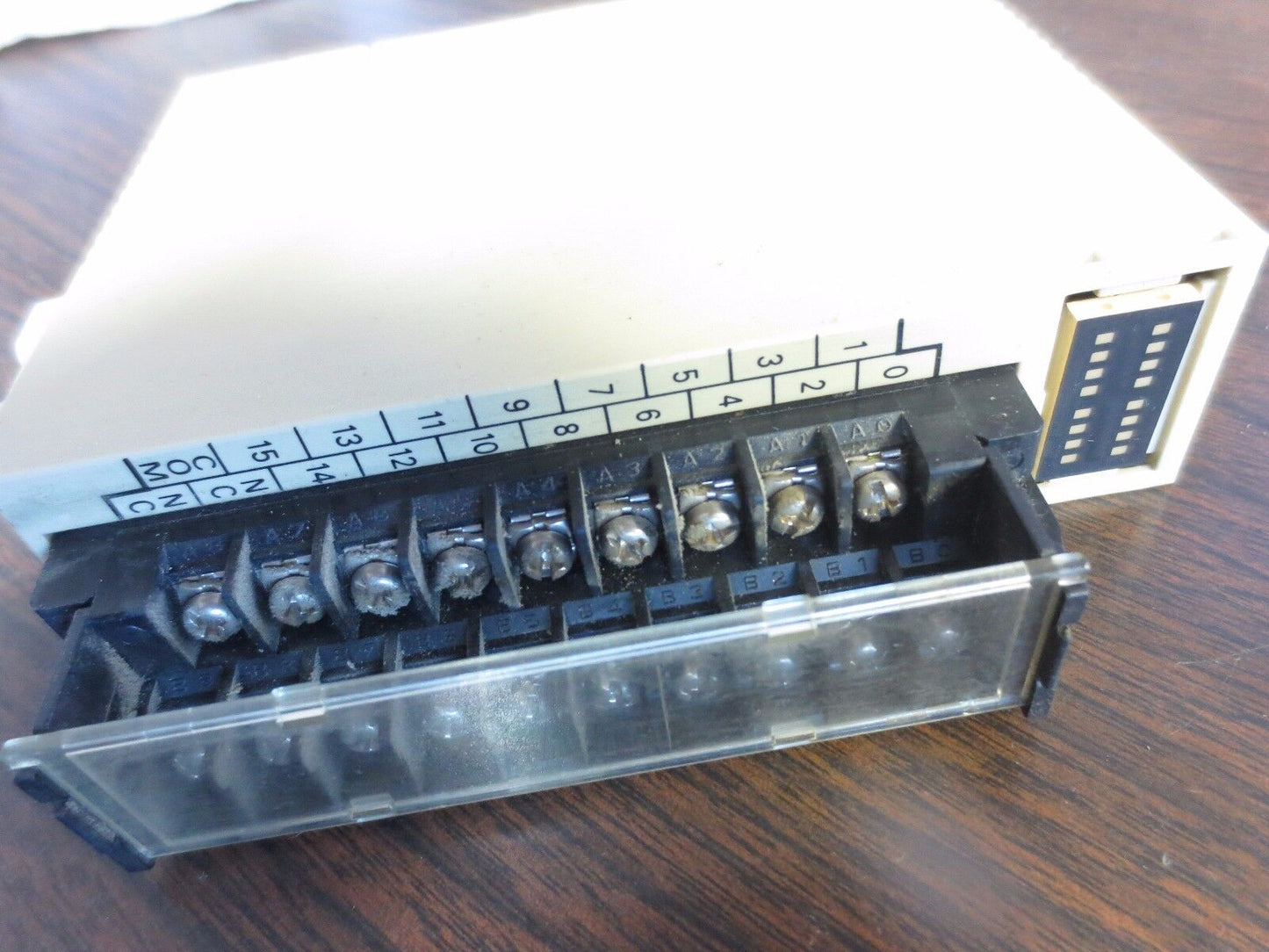 OMRON C200H-IM212 INPUT UNIT / INPUT MODULE 24VAC/DC, 7mA