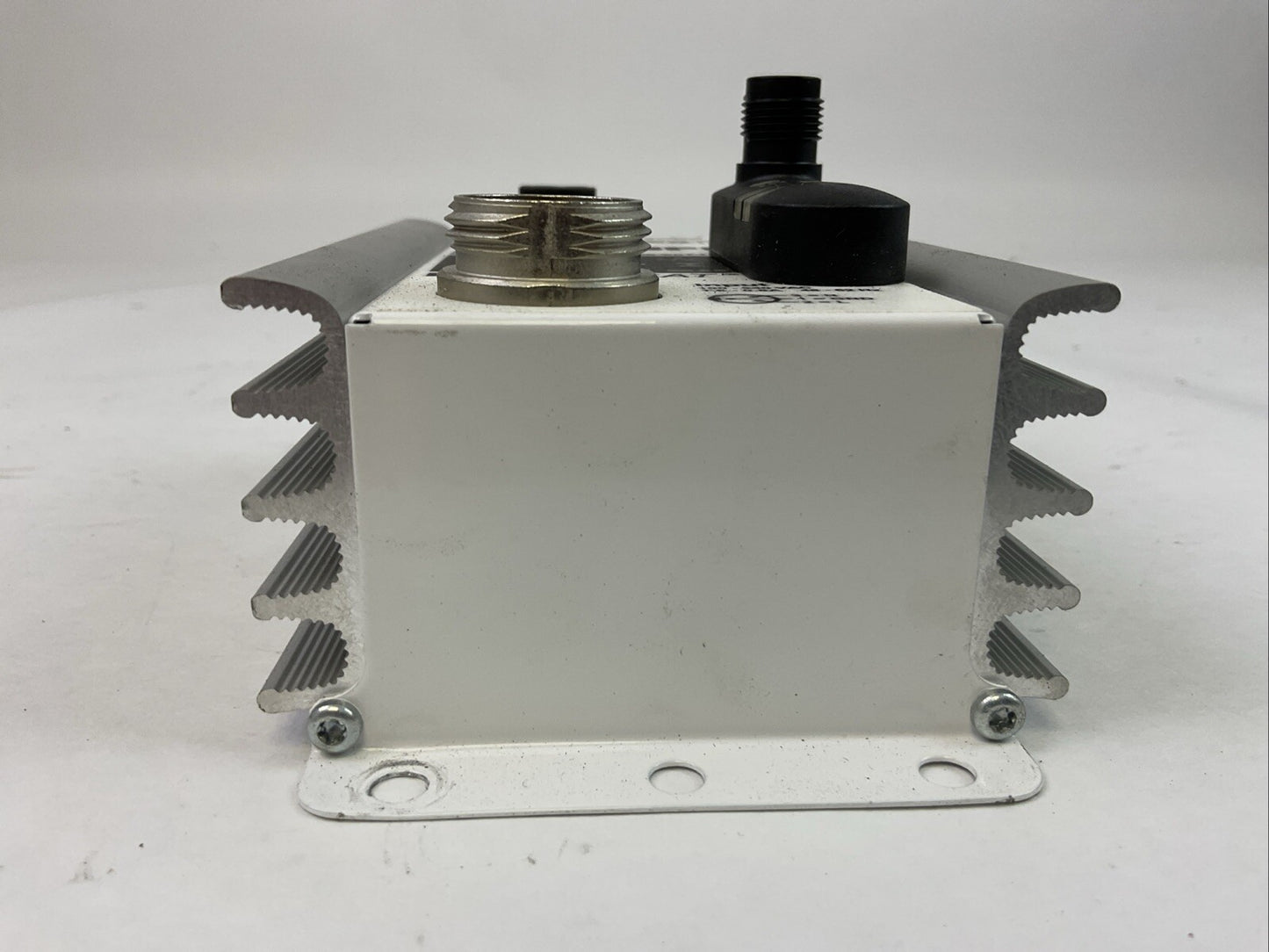 BALLUFF BAE00TP BAE PS-XA-1W-24-038-607-I POWER SUPPLY OUTPUT 24VDC INPUT