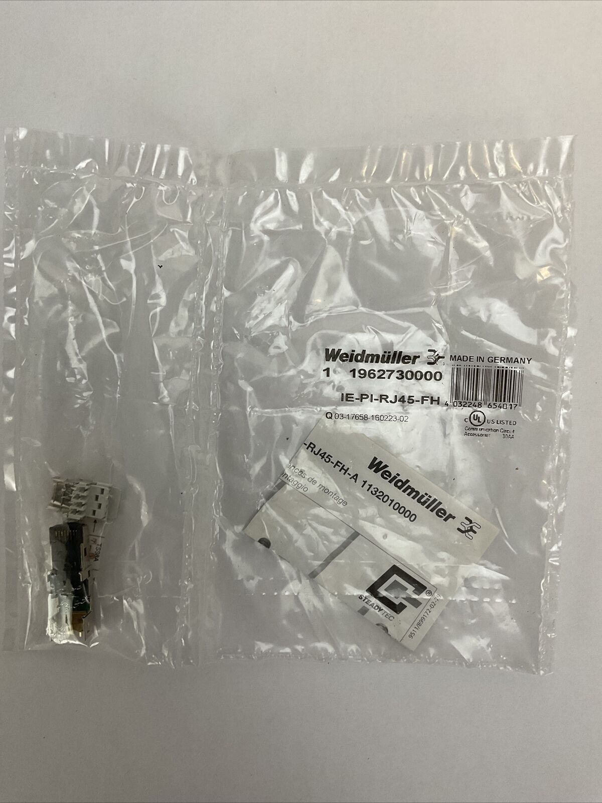 KUKA 4477976 KRC4 STECKERBEIPACK X66 (IE-PH-V14M-RJ + IE-PI-RJ45-FH)