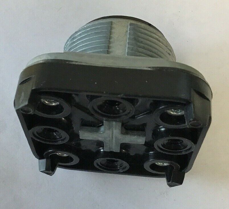 ALLEN BRADLEY 800T-A2 FLUSH HEAD PUSH/BUTTON TYPE 4,13 SERIES