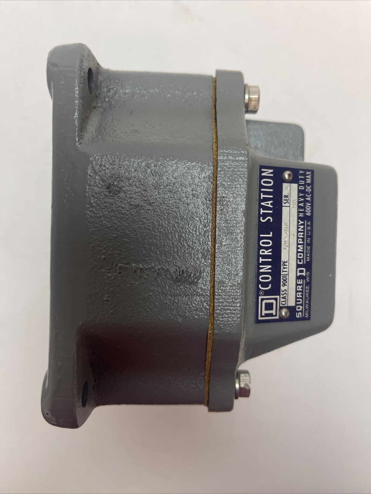 SQUARE D 9001 GW-204 CONTROL STATION SERIES A 600VAC PUSH BUTTON OPEN CLOSE