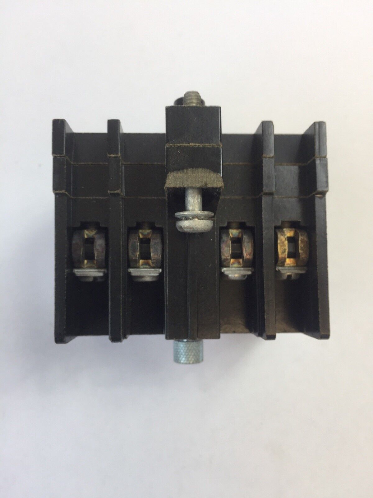 CUTLER HAMMER D23MF TYPE M RELAY ACCESSORY FOUR POLE ATTACHMENT