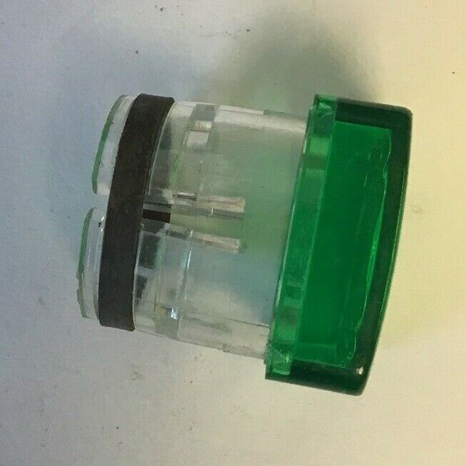 IDEC B-CG3 GREEN LENS COVER SQUARED ***LOTOF25***