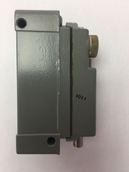 SQUARE D 9007 AW-42 PRECISION LIMIT SWITCH SER A 600V AC/DC 1 NO-1 NC 1,2,4,5&12