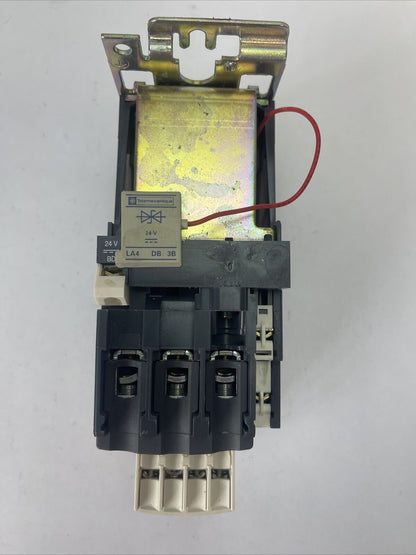 TELEMECANIQUE LC1 D65 CONTACTOR 80A 600VAC COIL 24VDC LADN22 LA4 DB 3B 24VDC