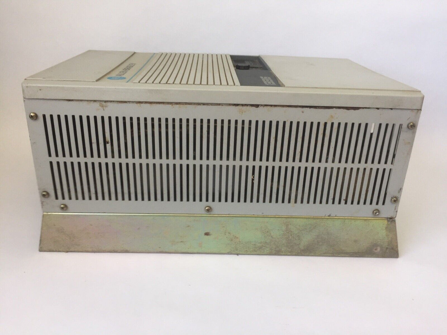 ALLEN BRADLEY 1336-B007-EAD-FA2-L3-S1 CONTANT TORQUE 3-PH AC DRIVE SER A 380/415
