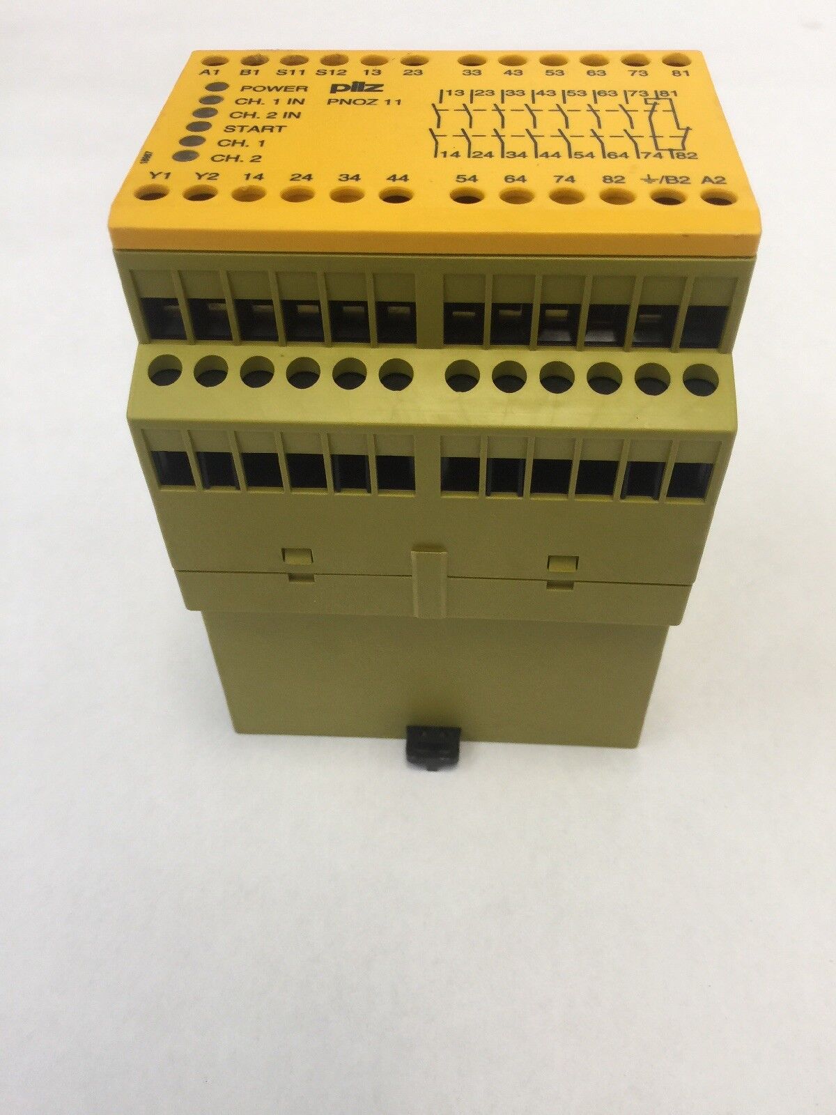 PILZ PNOZ 11 24VAC 24VDC 7n/o 1n/c