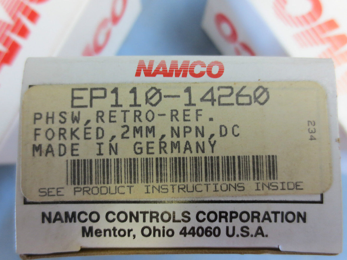 NAMCO EP110-14260 PHOTOELECTRIC SLOT SENSOR - RETRO-REFLECTIVE - GS05/2G LEUZE