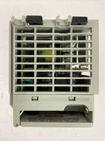 ALLEN BRADLEY 1769-PA4 SER A REV 3 COMPACT I/O POWER SUPPLY
