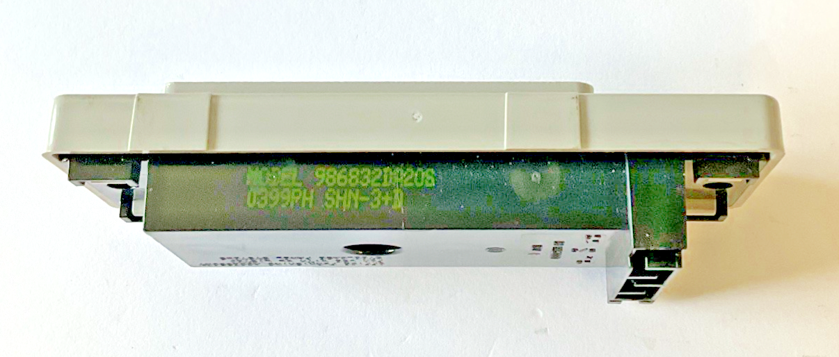 STEELCASE 986832DA20S PLUG PANEL RECEPTACLE 120V 20A 660U REV.C***LOTOF9***