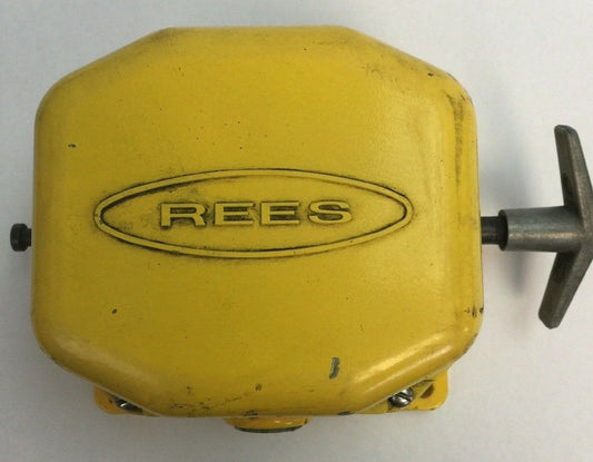 REES 04944-240 CABLE OPERATED SWITCH A600,AC15,N300,DC 13