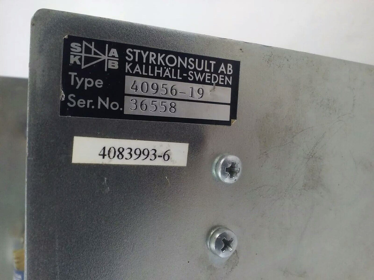 STYRKONSULT AB 40956-19 DC DRIVE BROKE PLASTIC LISTING AS PARTS REFERENCE PHOTOS