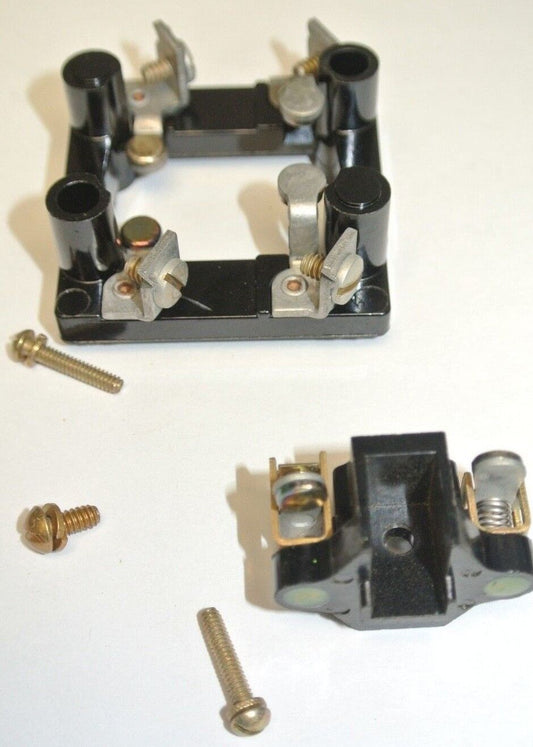 ALLEN-BRADLEY Z-32345 / SET of CONTACTS w/ SUPPORTS / 1NO, 1NC / NEW SURPLUS