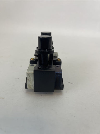 HUBBELL PG2 PBP PUSHBUTTON INSERT SINGLE SPEED / PLUG IN 120/240/480VAC 125/250