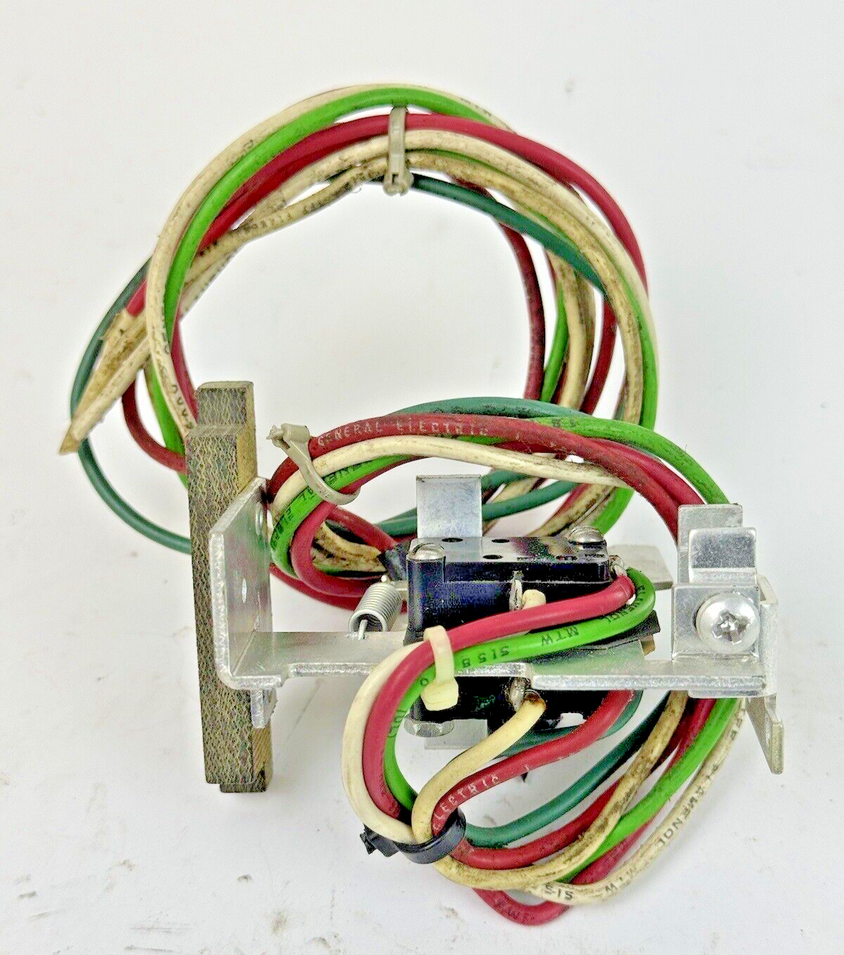 GE - TKM3F - AUXILIARY SWITCH - V3-15
