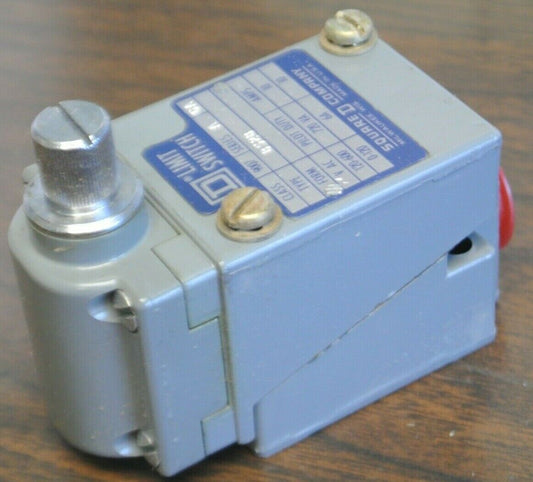 SQUARE D 9007 B52B, Ser. A HEAVY DUTY LIMIT SWITCH / NEW SURPLUS