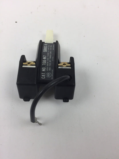 ALLEN BRADLEY 700-N7 MANUAL ACTUATOR TYPE R-RM-RT-RTR RELAY
