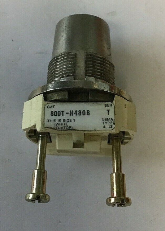 ALLEN-BRADLEY 800T-H4808 SER.T 2 POS. KEYED SELECTOR SWITCH (NO KEY)