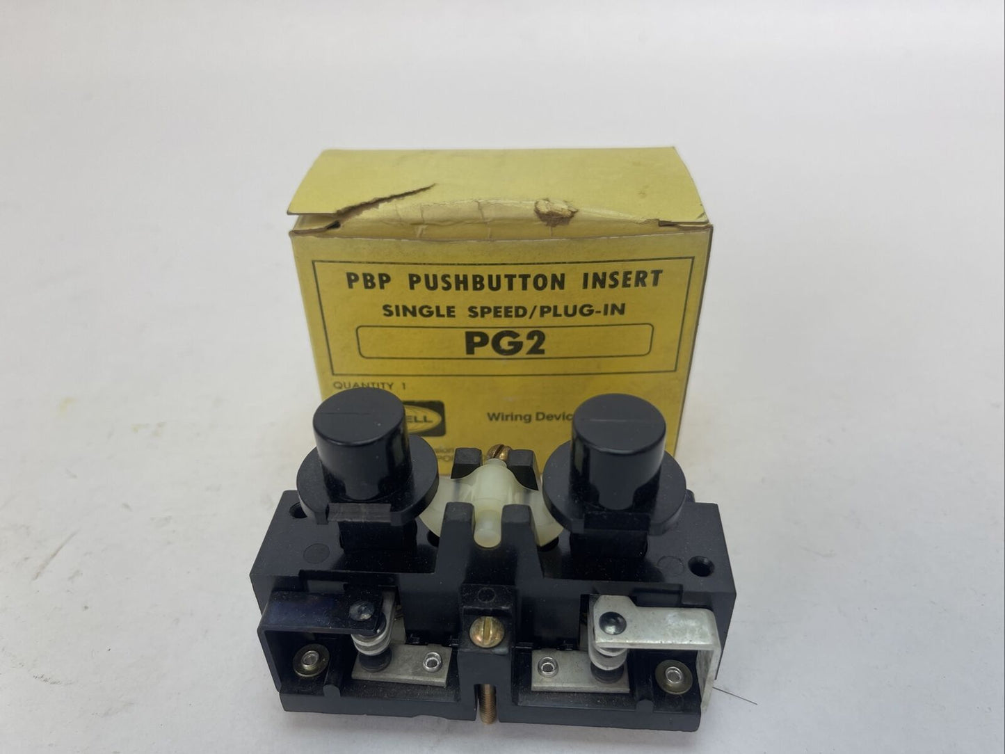 HUBBELL PG2 PBP PUSHBUTTON INSERT SINGLE SPEED / PLUG IN 120/240/480VAC 125/250