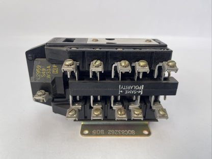 SQUARE D 8501 D082-S3 RELAY 600VAC 10AMP 690VA SERIES B COIL 120V 60CY 110V 50CY