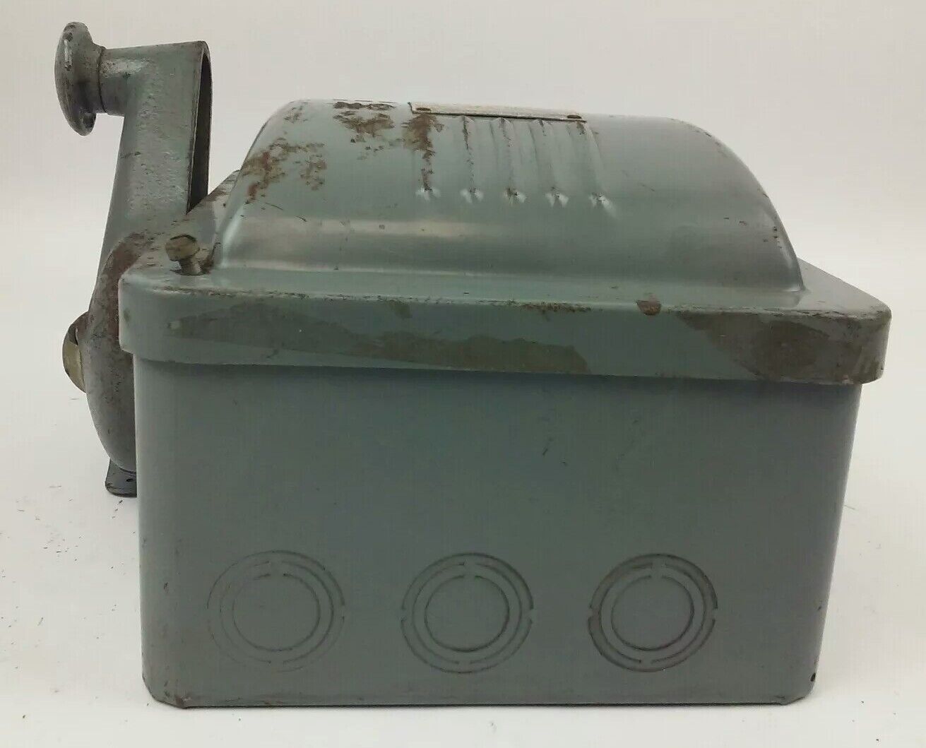 WESTINGHOUSE, AHU-221, SAFETY SWITCH, 2P, 30A, 240VAC/ 250VDC, TYPE A, AHU, NEW