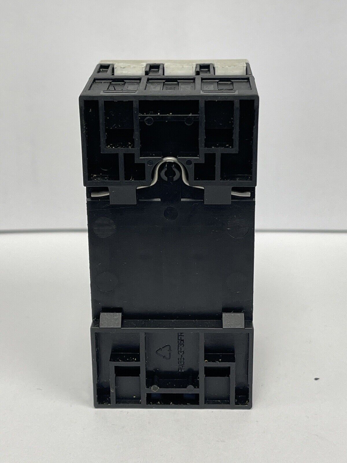 SIEMENS - 3RV1011-0KA10 - Motor breaker; 0.37kW; 220÷690VA; DIN; SHt cir.rel 16A