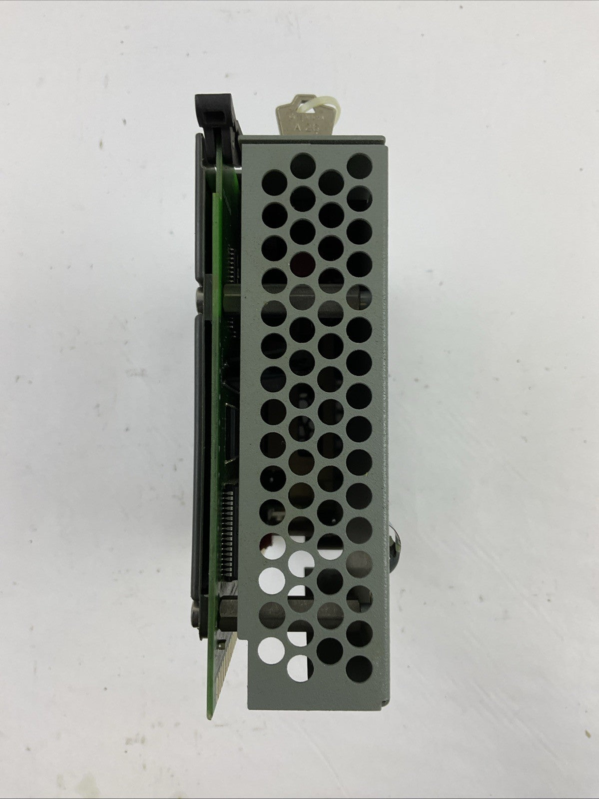 ALLEN BRADLEY 1785-L30B SER E REV P01 F/W REV E.2 PLC 5/30 PROCESSOR MODULE 5VDC