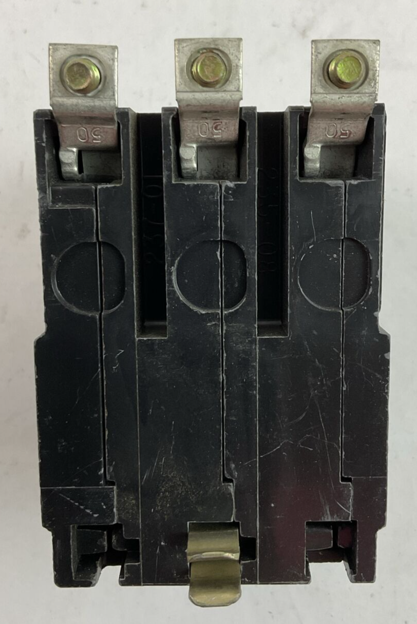 SQUARE D QOB3205237 BOLT-ON CIRCUIT BREAKER 20AMP 3POLE 240VAC