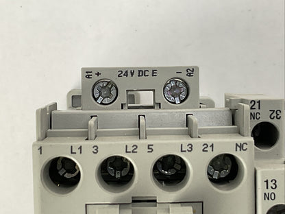 ALLEN BRADLEY 100-C16E*01 SER B CONTACTOR 600VAC 15HP 30A COIL 24VDC 100-S SER B