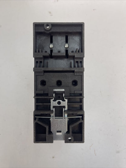 SIEMENS 3RV1742-5ED10 CIRCUIT BREAKER 30A 3P 600Y/347VAC 480VAC 65kA