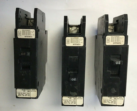 CUTLER HAMMER CH1020 CRICUIT BREAKER 20A 1POLE 277VAC/125VDC BOLT-ON***LOTOF3***