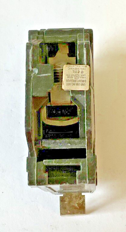 GENERAL ELECTRIC THQB1120 CIRCUIT BREAKER 20A 120/240VAC 1POLE THQB***LOTOF4***