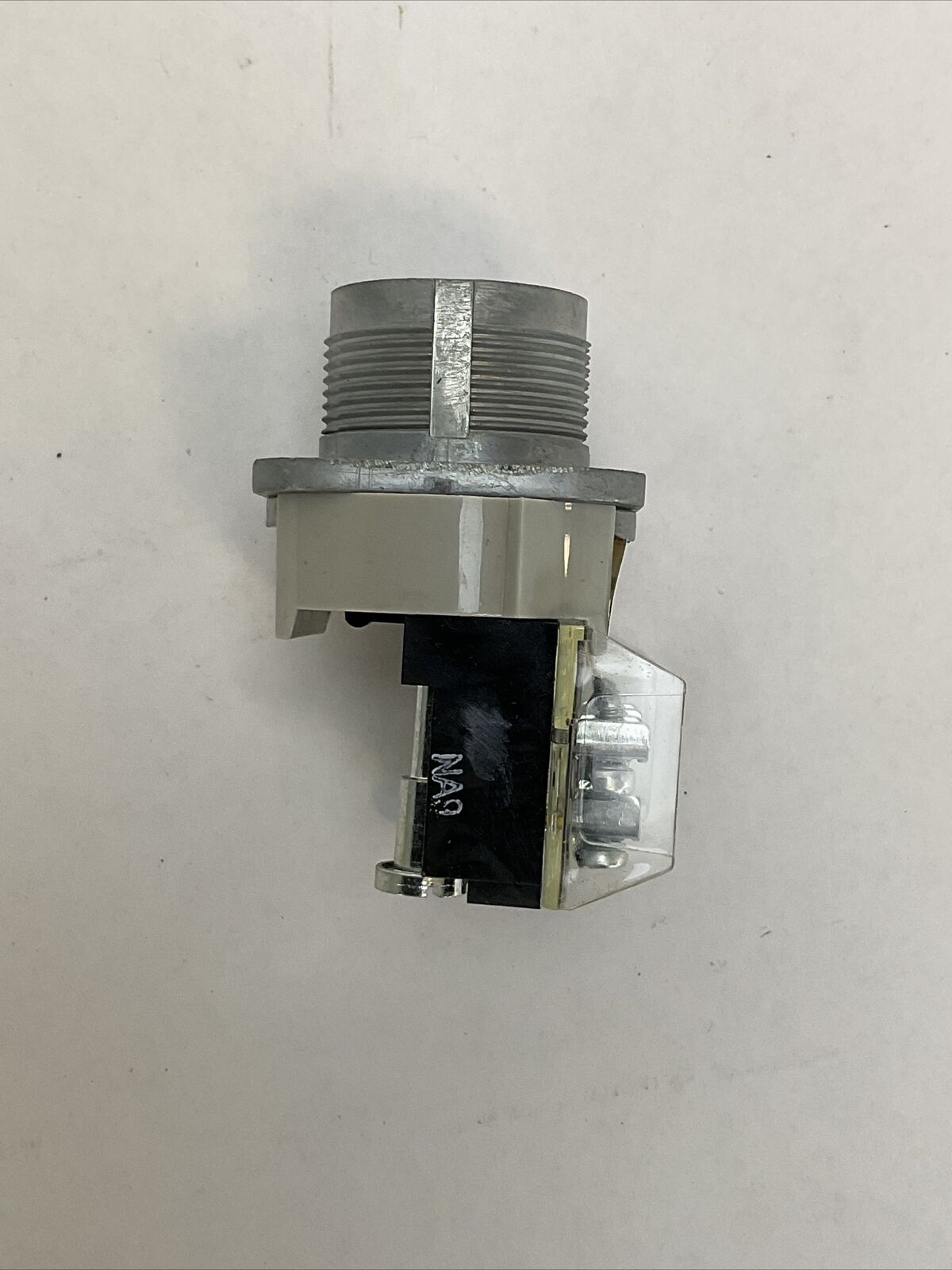 ALLEN BRADLEY 800T-J2A 30mm SELECTOR SWITCH SER T