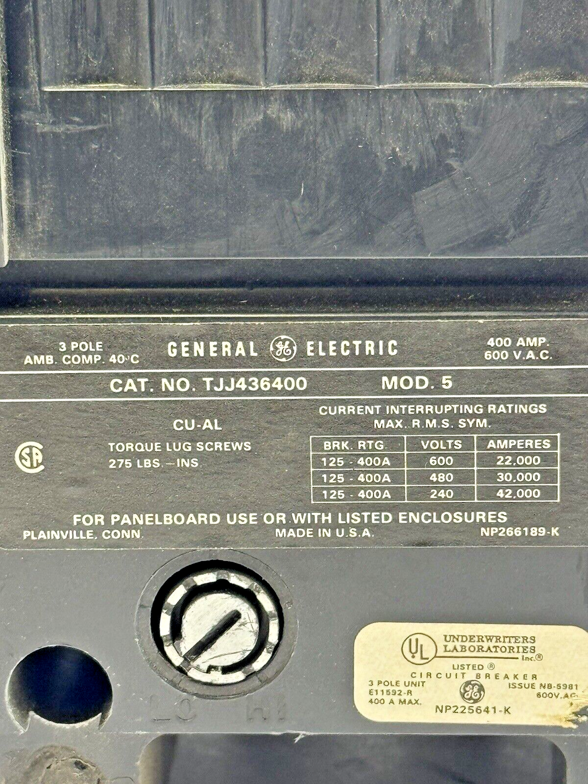 GE - TJJ436400 - CIRCUIT BREAKER W/ 400A TRIP, AUX, SHUNT - 400A, 600VAC, 3 POLE