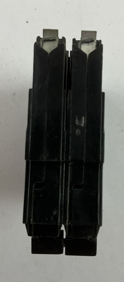 GE TQP230 30AMP 120/240VAC 2POLE CIRCUIT BREAKER (LOT OF 2)