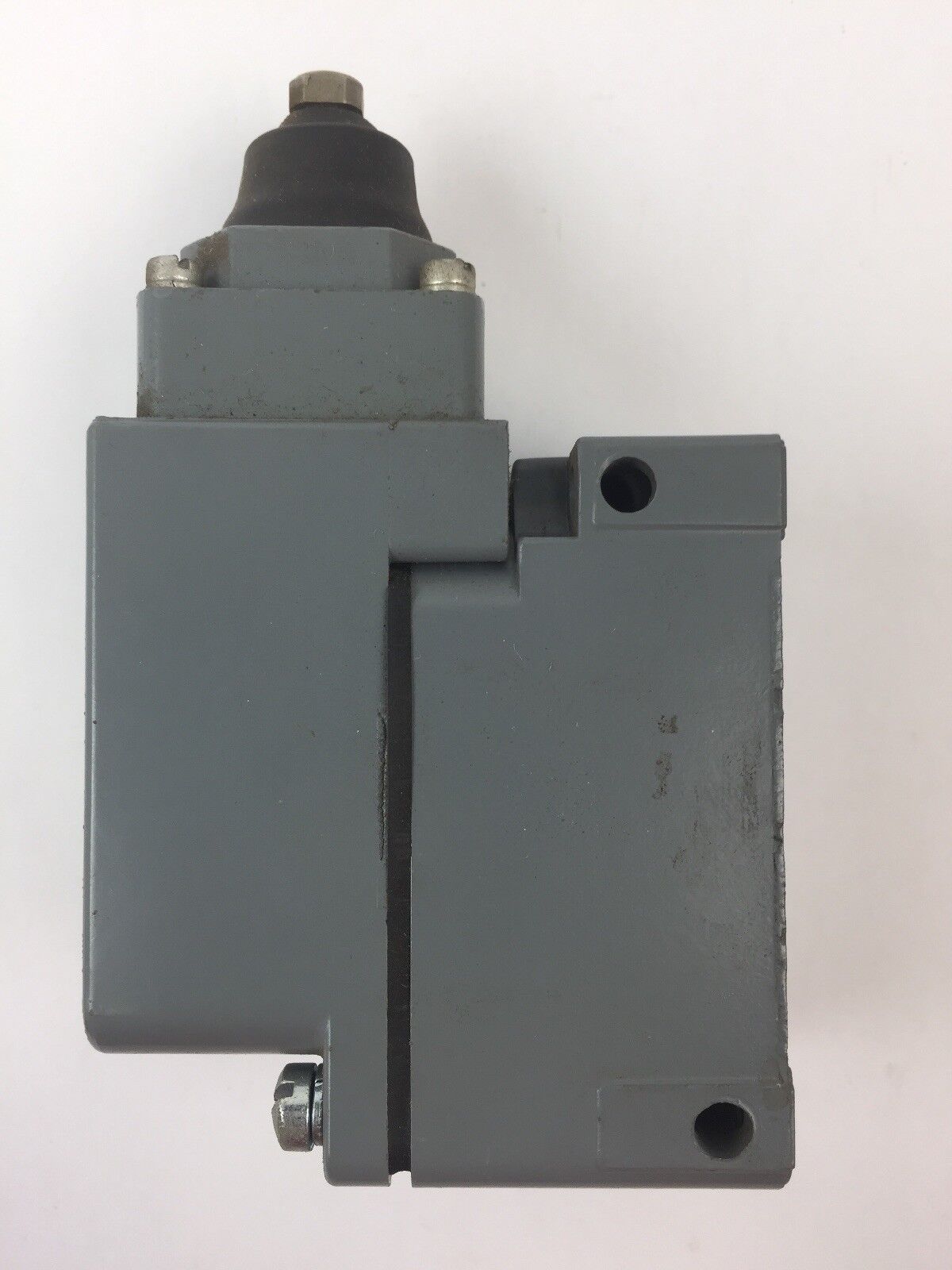 CUTLER HAMMER 10316H6815B TYPE L LIMIT SWITCH 600VAC