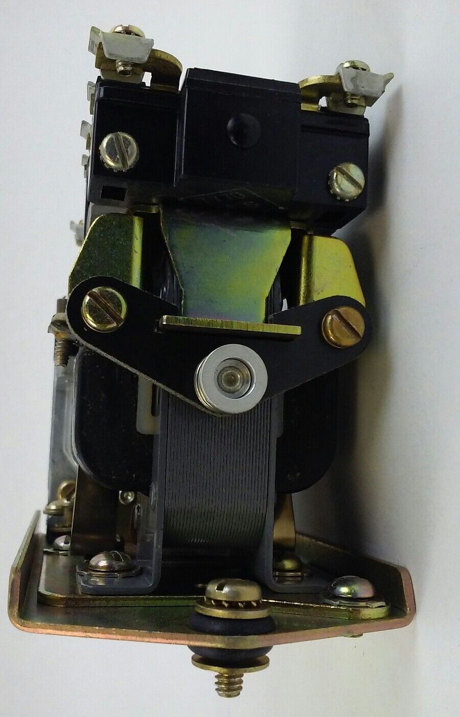 Square D 9050 BO-6E Timing Relay - Class 9050, Type BO-6E, Series D