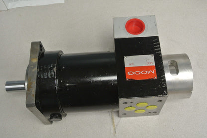 MOOG 99021-001 / 9.98 / 40021 MHA / Qv=81 cm 3/4 / SERVO MOTOR (???)