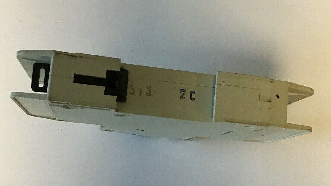 ALLEN BRADLEY 1489-A1C020 SER.A  2A 277VAC/48VDC 1POLE CIRCUIT BREAKER (LOTOF 3)