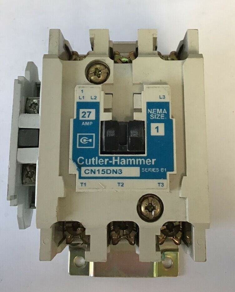 CUTLER HAMMER CONTACTOR CN15DN3 NEMA SIZE 1 SERIES B1 W/ C320KGS2 AUX CONTACT