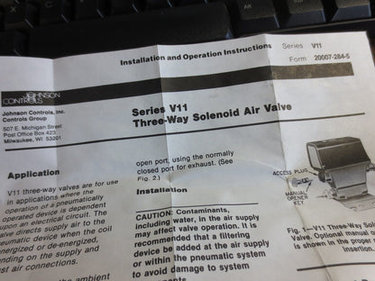 JOHNSON CONTROLS V11HBA-100 3-WAY SOLENOID AIR VALVE 220/240VAC 30psi MAX 1/8NPT