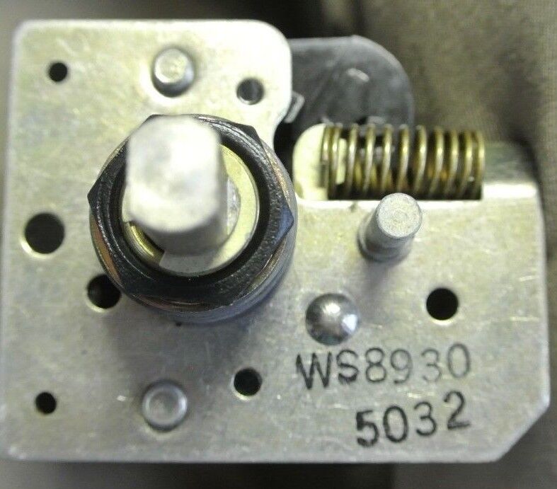 ALLEN-BRADLEY 908531 ROTARY PILOT SWITCH - SPECIAL - BULLETIN 806 - NEW SURPLUS