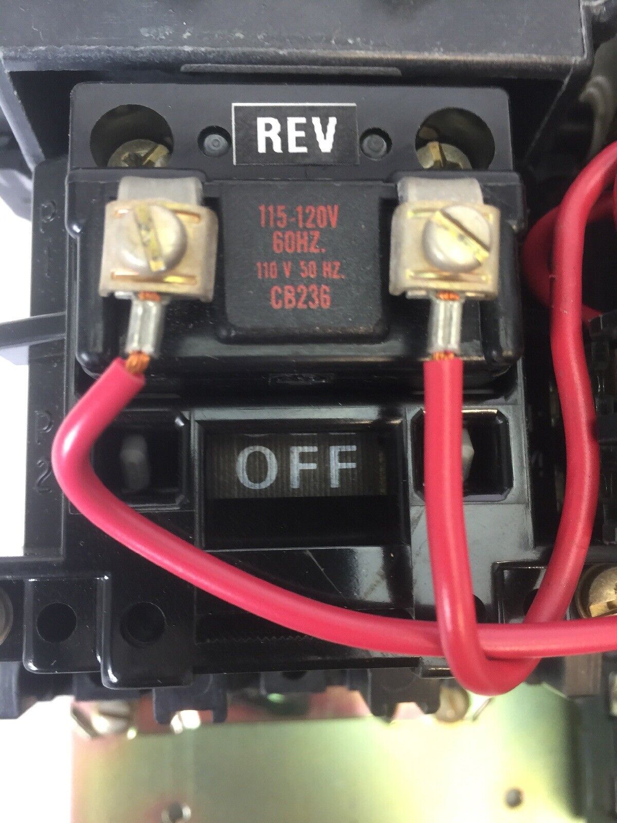 ALLEN BRADLEY 505-AOD SIZE 0 REVERSING STARTER 600VAC 5HP 18AMP COIL 120V 60HZ