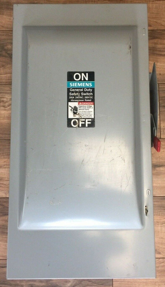 SIEMENS GNF324 NON FUSIBLE SAFETY SWITCH 200A 240VAC 250VDC TYPE BVII 60HP NEMA