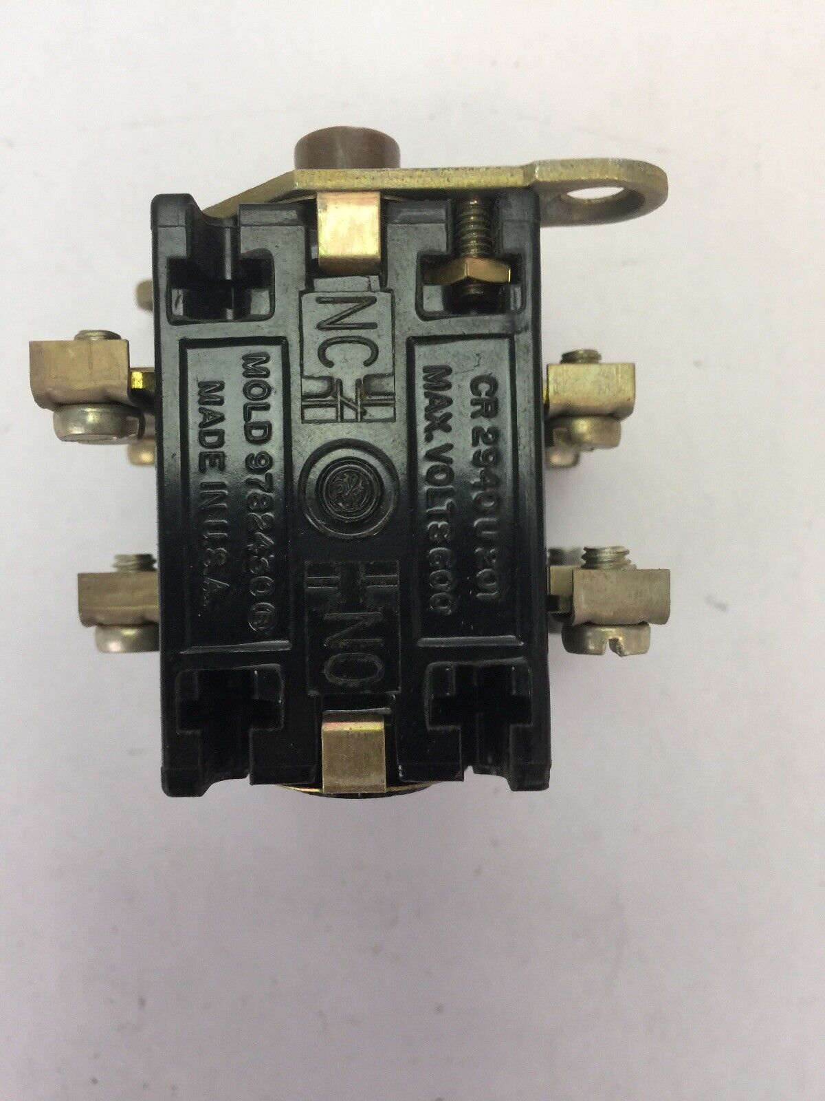 GE 2942U206 OIL TIGHT CONTROL UNIT CONTACT BLOCK 600V