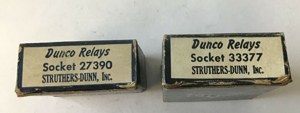 STRUTHERS-DUNN 33377 SOCKET W/ 27390 SOCKET DUNCO RELAYS